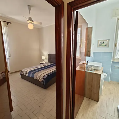 Apartamento L08 - Trilocale Al Centro Del Paese Con Posto Auto
