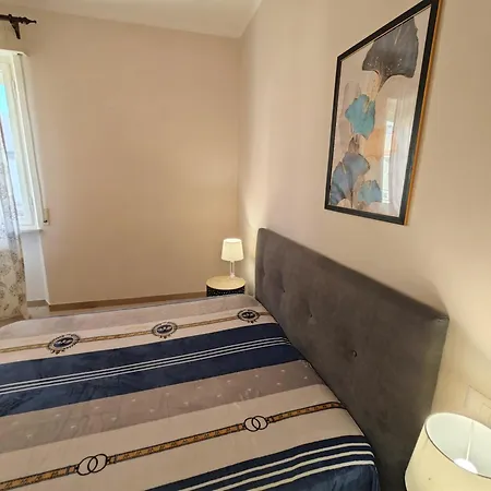 Apartamento L08 - Trilocale Al Centro Del Paese Con Posto Auto