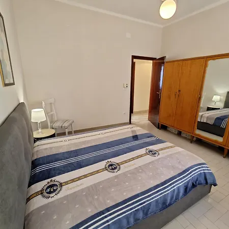 Apartamento L08 - Trilocale Al Centro Del Paese Con Posto Auto Numana