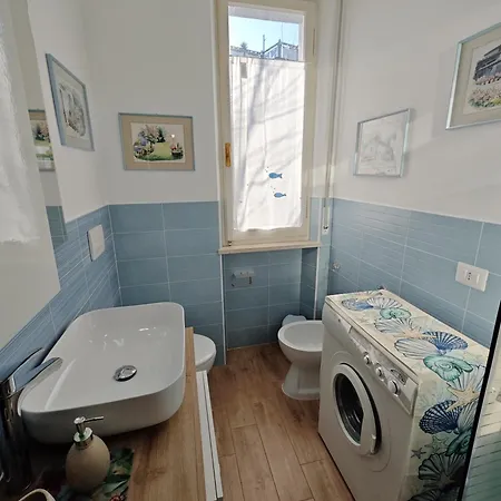 Apartamento L08 - Trilocale Al Centro Del Paese Con Posto Auto